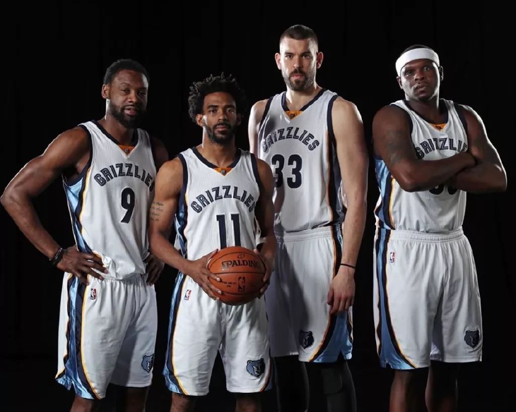 即将复出？灰熊主场战爵士，莫兰特将赠送球迷250张球票（莫兰特复出在即？灰熊主场迎战爵士，将向球迷赠送250张球票）