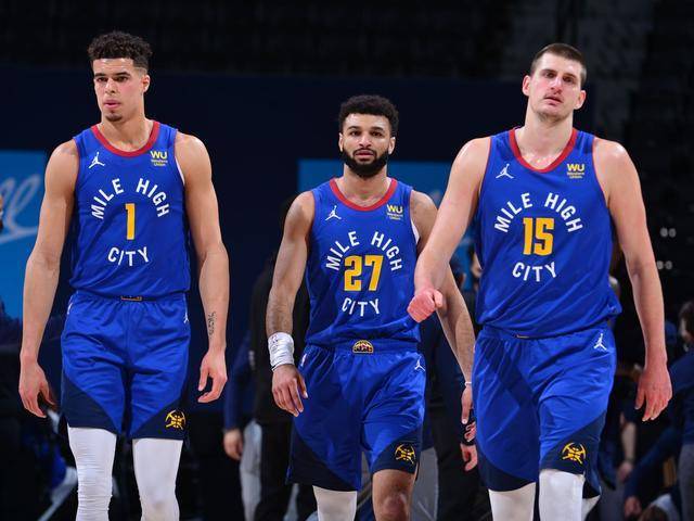 字母哥：在NBA的13年，我从未见过罗林斯这样进步这么大的球员（字母哥：13年生涯里，我从未见过有球员像罗林斯一样进步如此惊人）