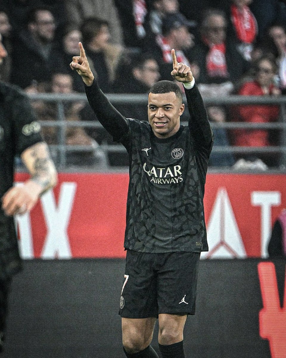 世欧预战报：曼、哈吉、拜亚姆破门，罗马尼亚7-1圣马力诺（世欧预速递：曼、哈吉、拜亚姆先后建功，罗马尼亚7-1大胜圣马力诺）