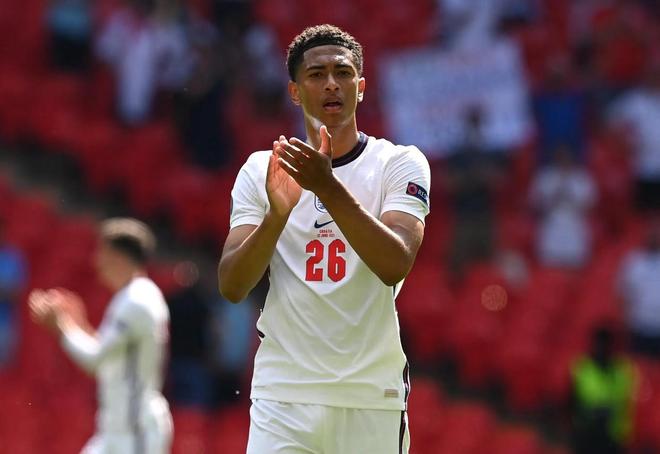 中超三队亚冠前6轮18场2胜，继续排名积分榜后三位（亚冠前6轮中超三队18战仅2胜，仍居积分榜倒数三位）