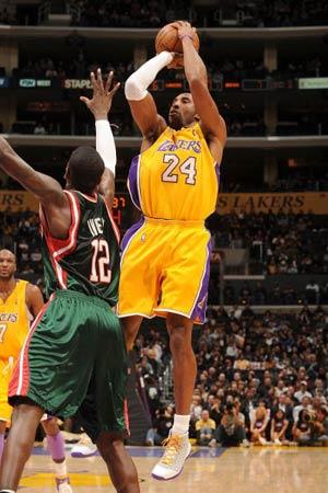 绝杀阿森纳＋斩获联赛5连胜＋跃居积分榜第2位＋各项赛事7连胜！（补时绝杀阿森纳，联赛5连胜在手，积分榜升至第2，各项赛事收获7连胜）