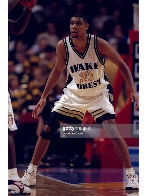 阿尔特塔：很喜欢与孔帕尼共事的时光，很高兴看到他一切都好（阿尔特塔：怀念与孔帕尼合作的日子，很高兴看到他一切顺利）